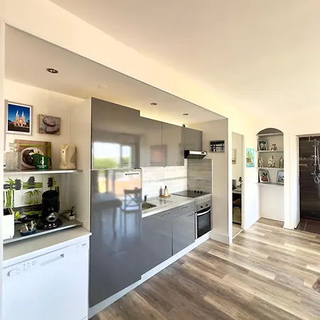 2 Pieces 45m2 Cavalaire/mer *